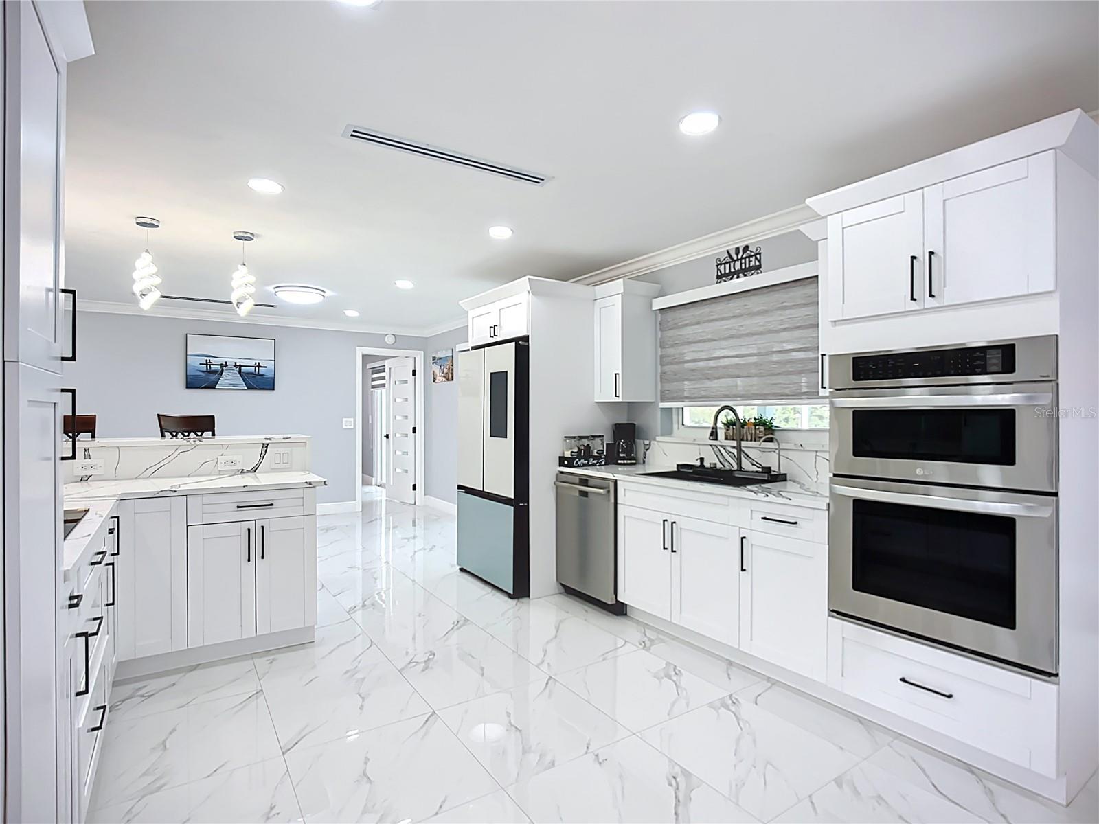 APOLLO BEACH UNIT 08 SEC A - Residential Lease