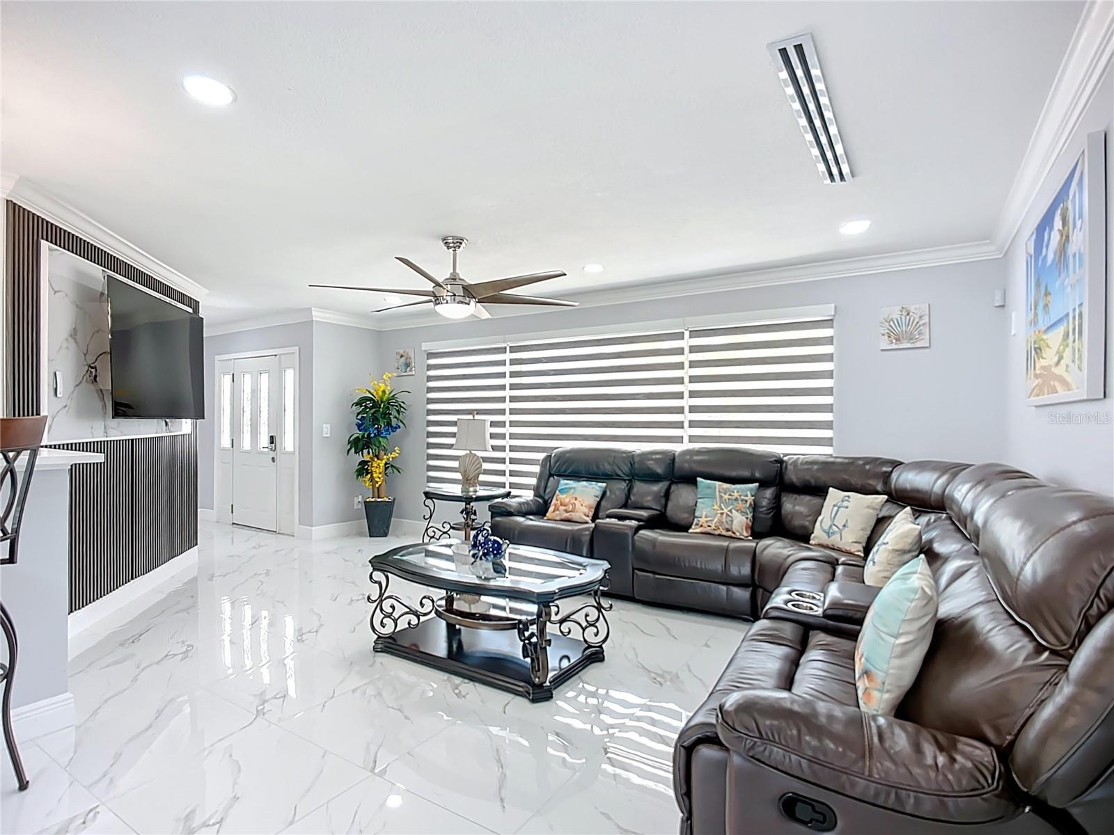 APOLLO BEACH UNIT 08 SEC A - Residential Lease
