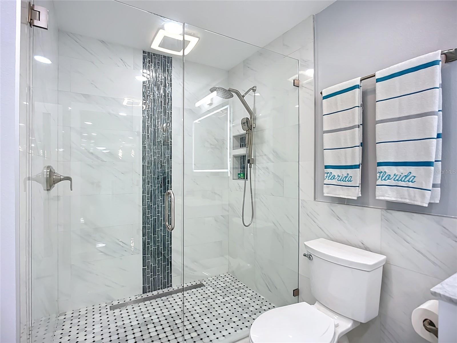 APOLLO BEACH UNIT 08 SEC A - Residential Lease