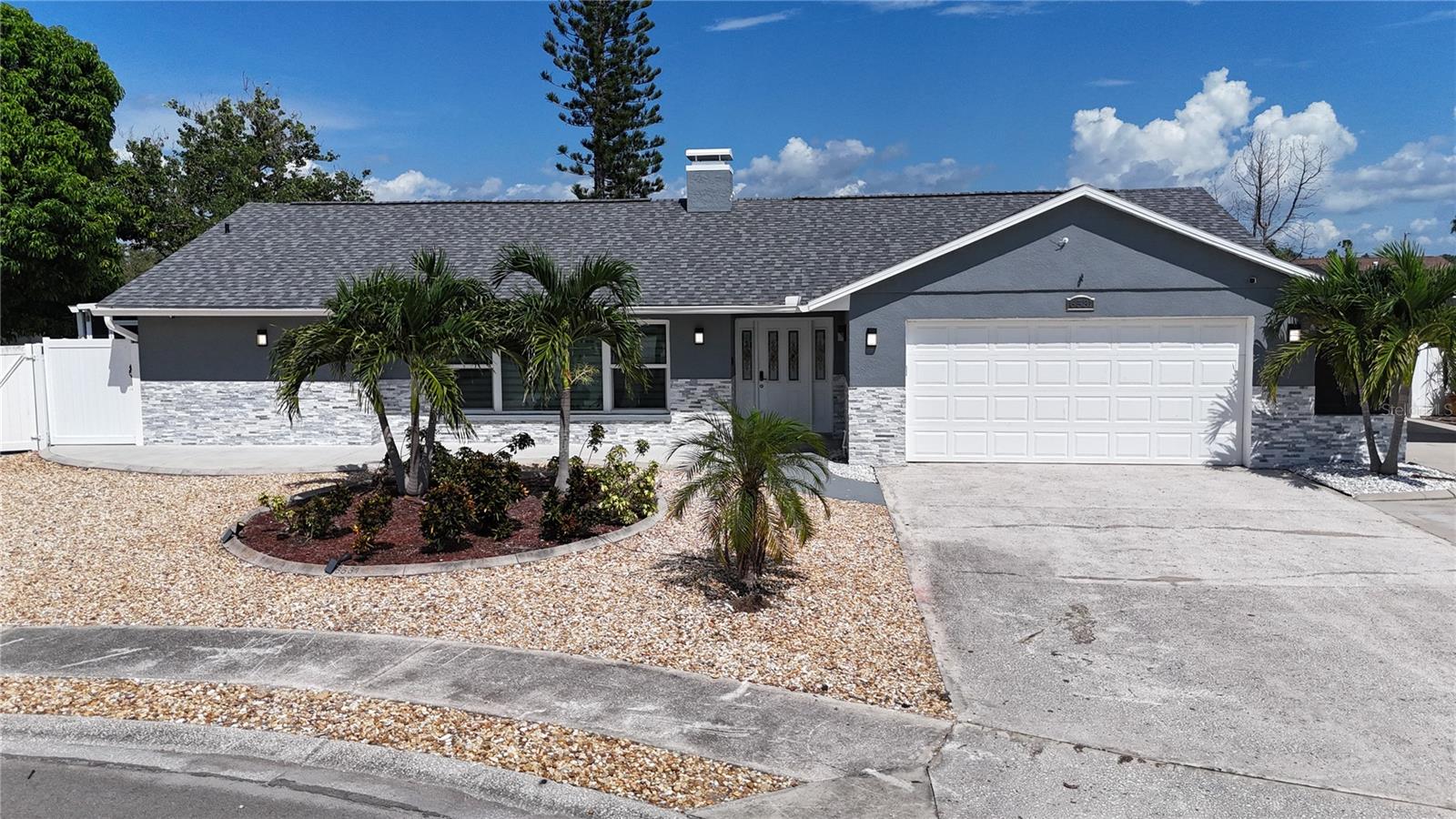 APOLLO BEACH UNIT 08 SEC A - Residential Lease