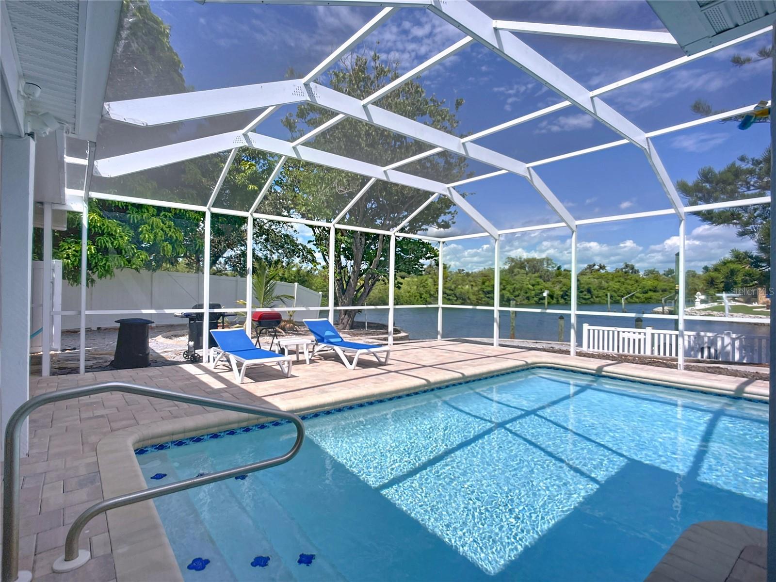 APOLLO BEACH UNIT 08 SEC A - Residential Lease