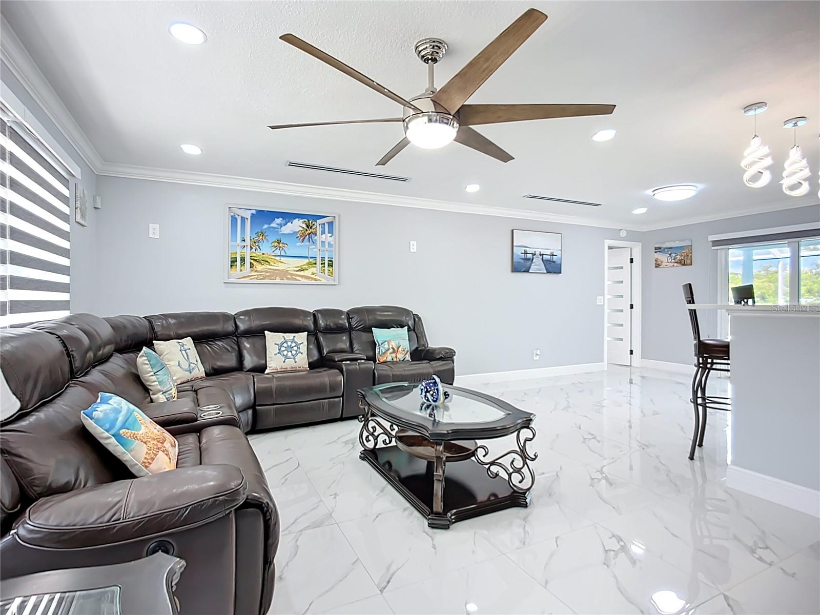 APOLLO BEACH UNIT 08 SEC A - Residential Lease
