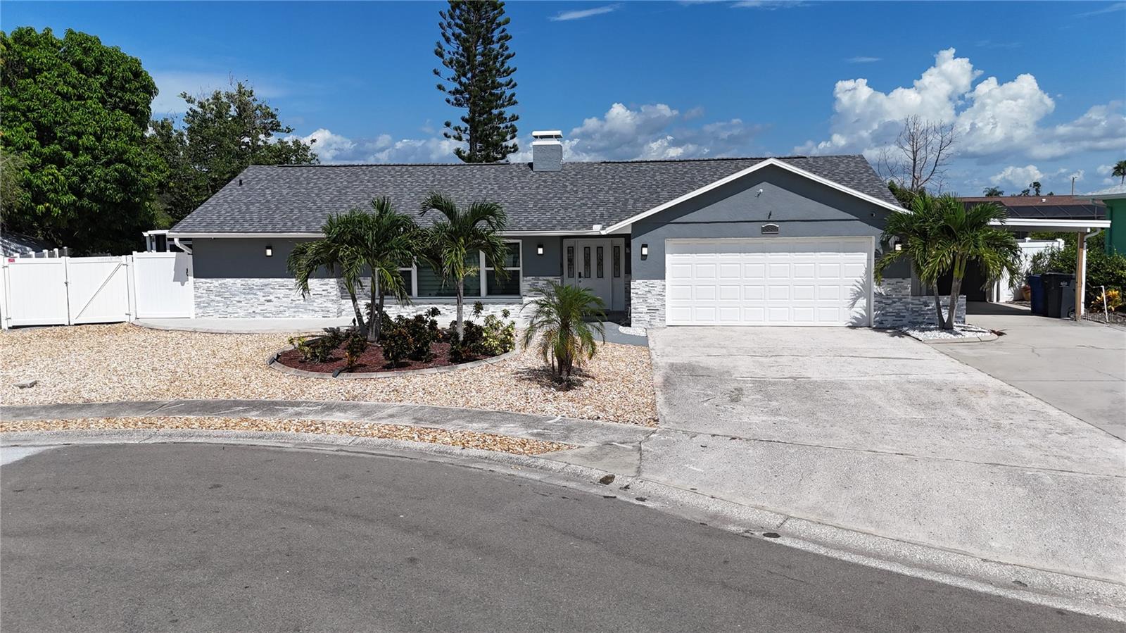 APOLLO BEACH UNIT 08 SEC A - Residential Lease