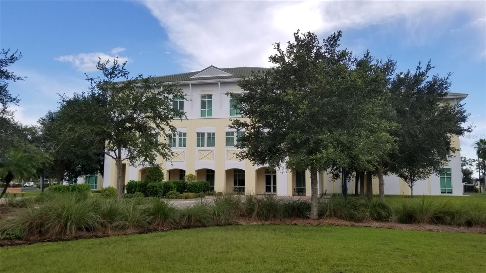 0950135923 EGGELSTOM AVENUE