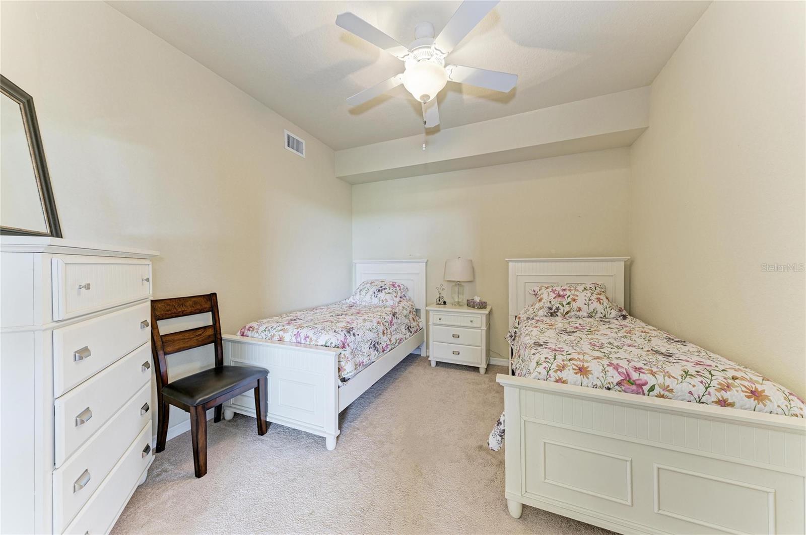 RIVER STRAND - Residential