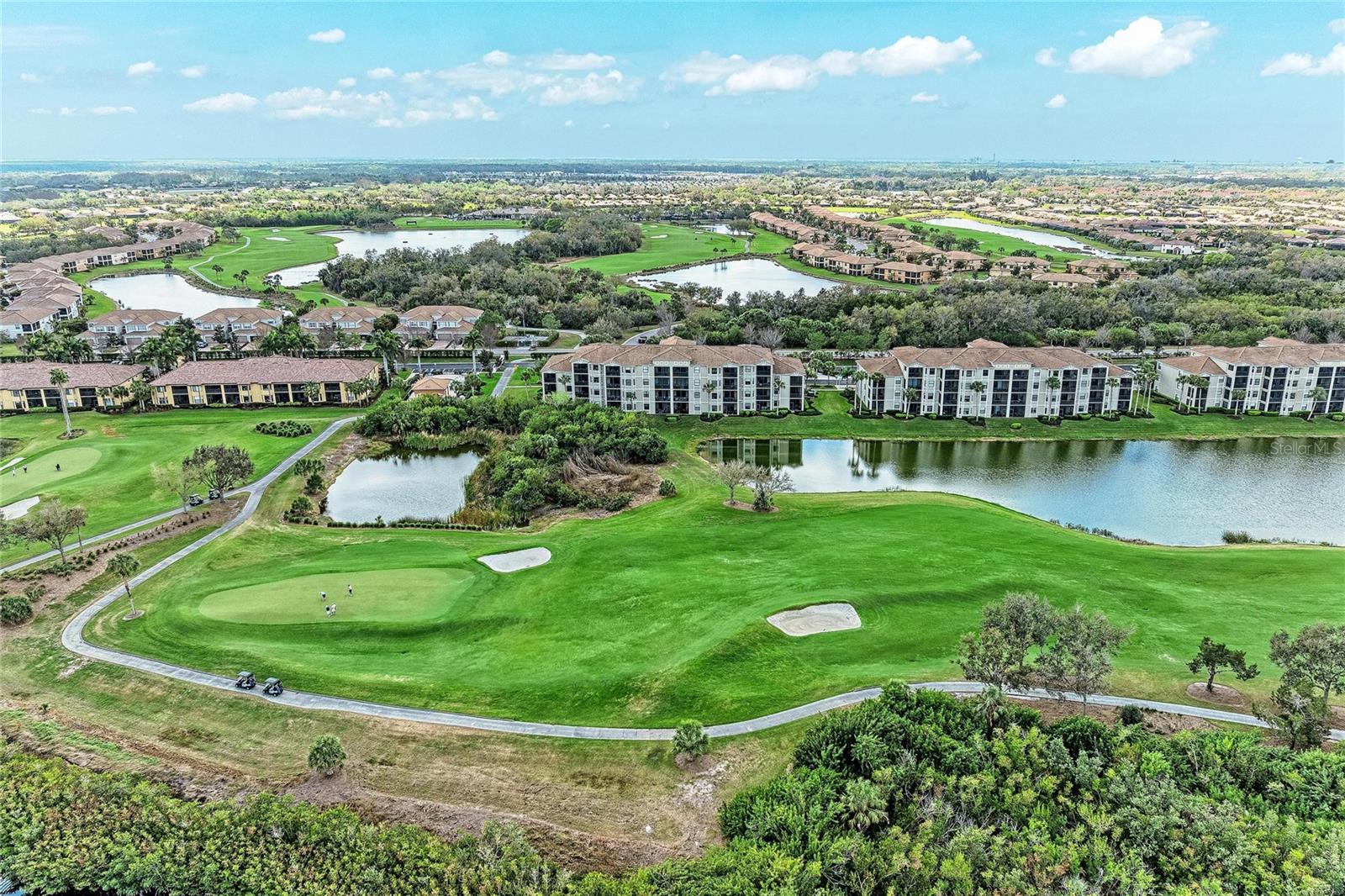 RIVER STRAND - Residential