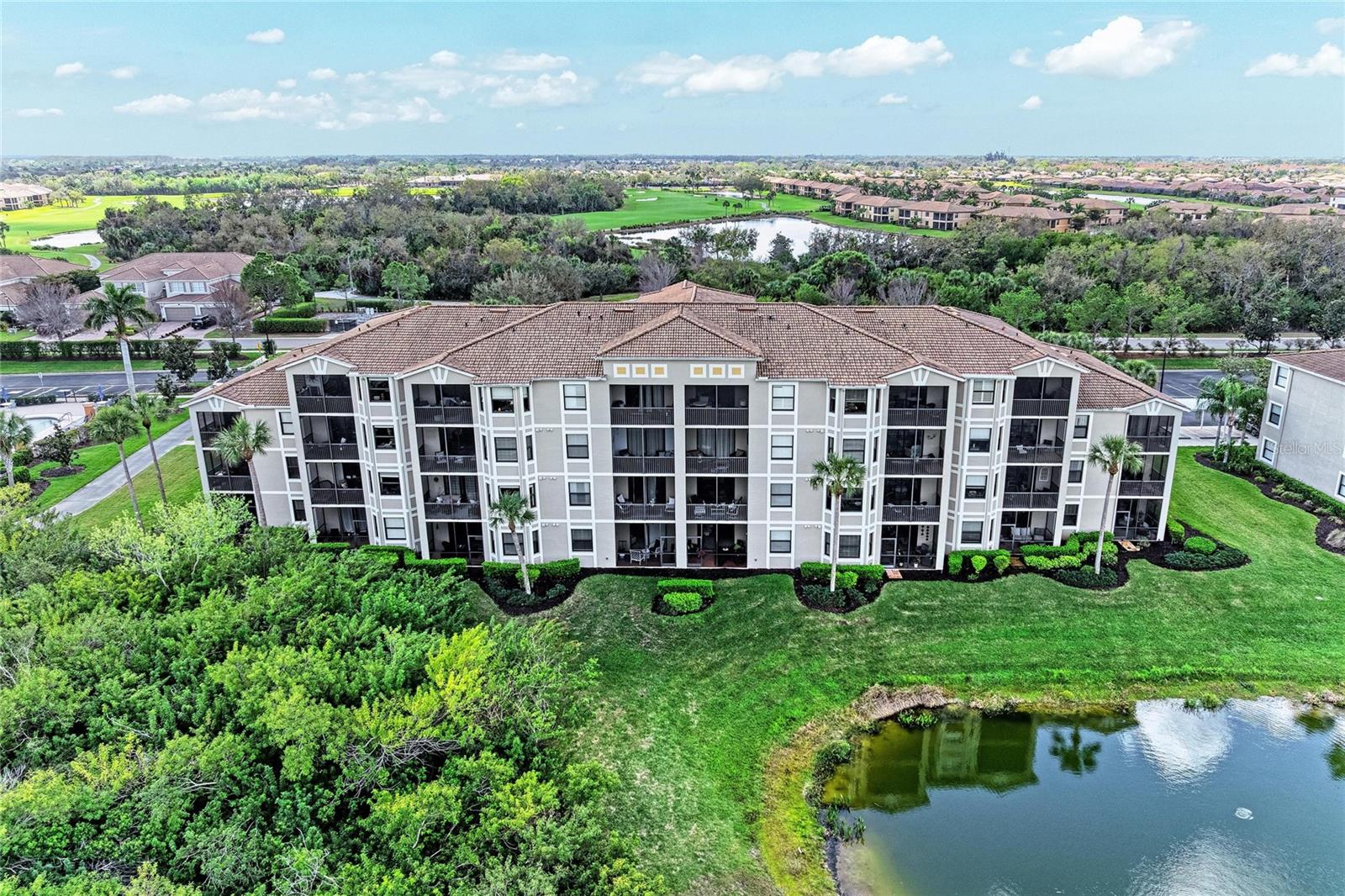 RIVER STRAND - Residential