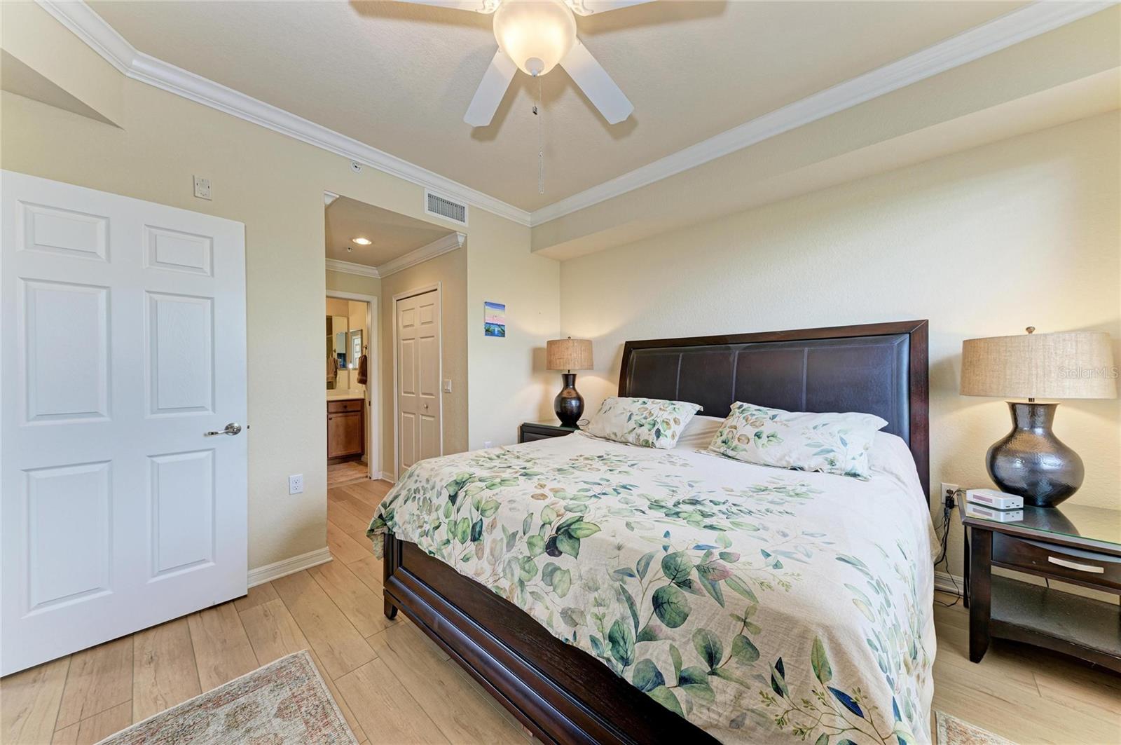 RIVER STRAND - Residential