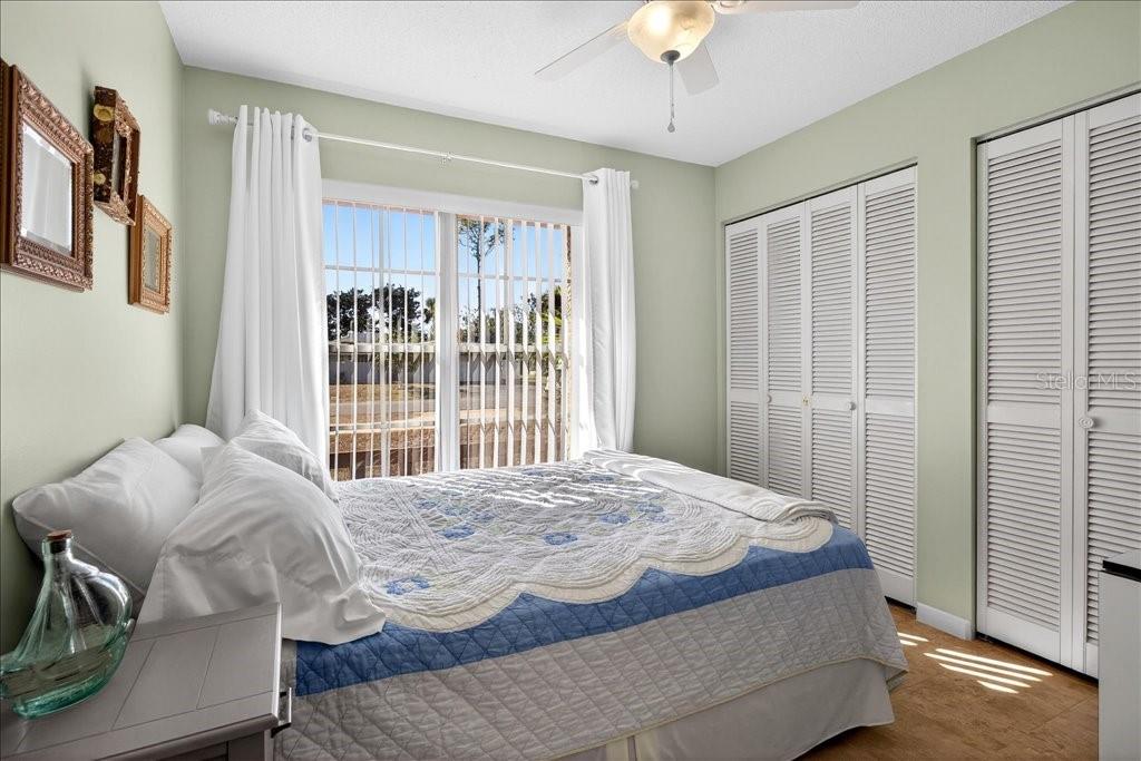 LAKE FOREST & LAKE FOREST NORTH - Residential