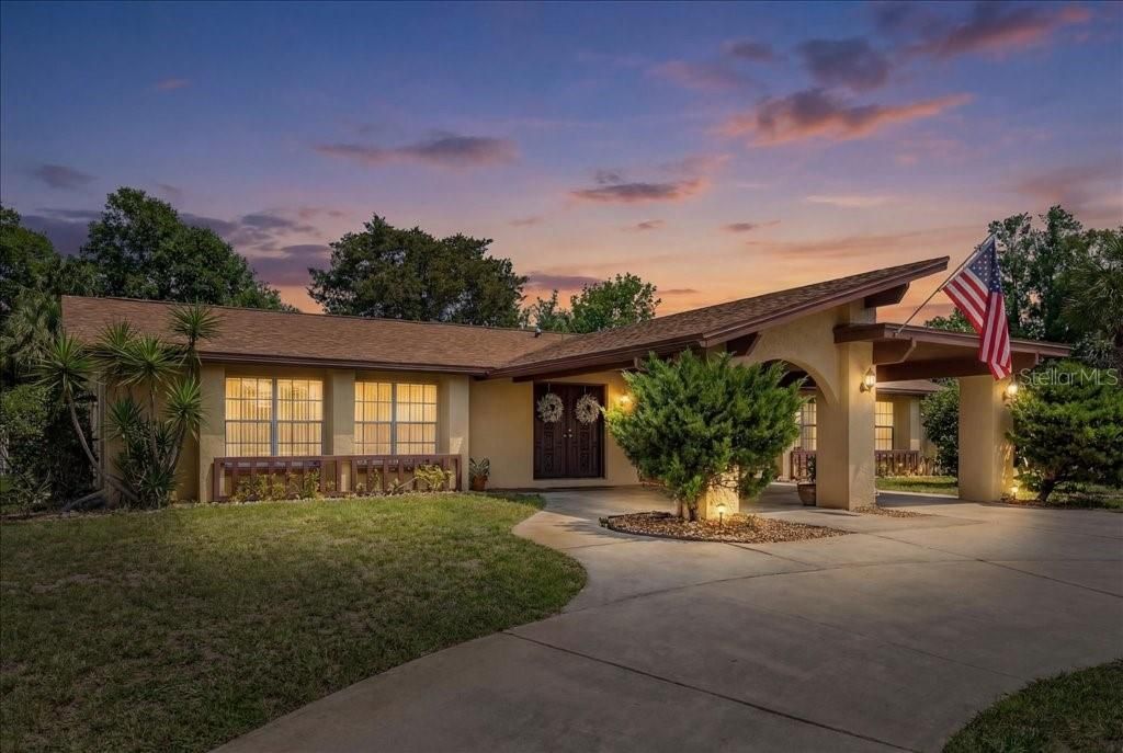 Photo of 5 Clark Lane, Palm Coast, FL 32137 (MLS # FC315600)