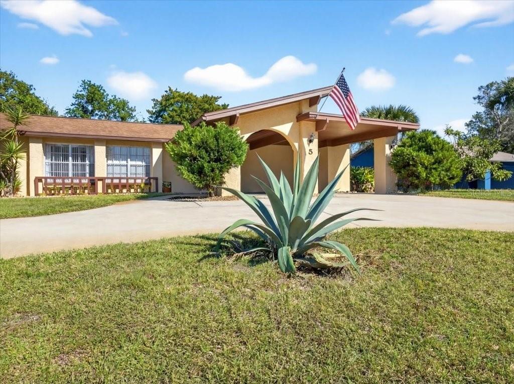 LAKE FOREST & LAKE FOREST NORTH - Residential