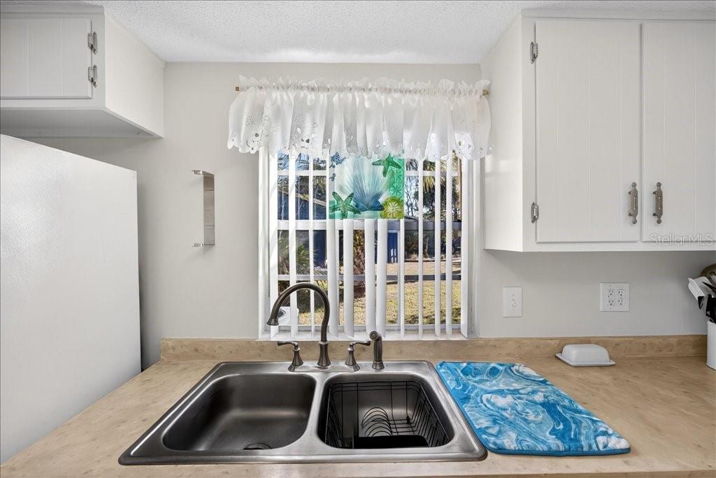 LAKE FOREST & LAKE FOREST NORTH - Residential