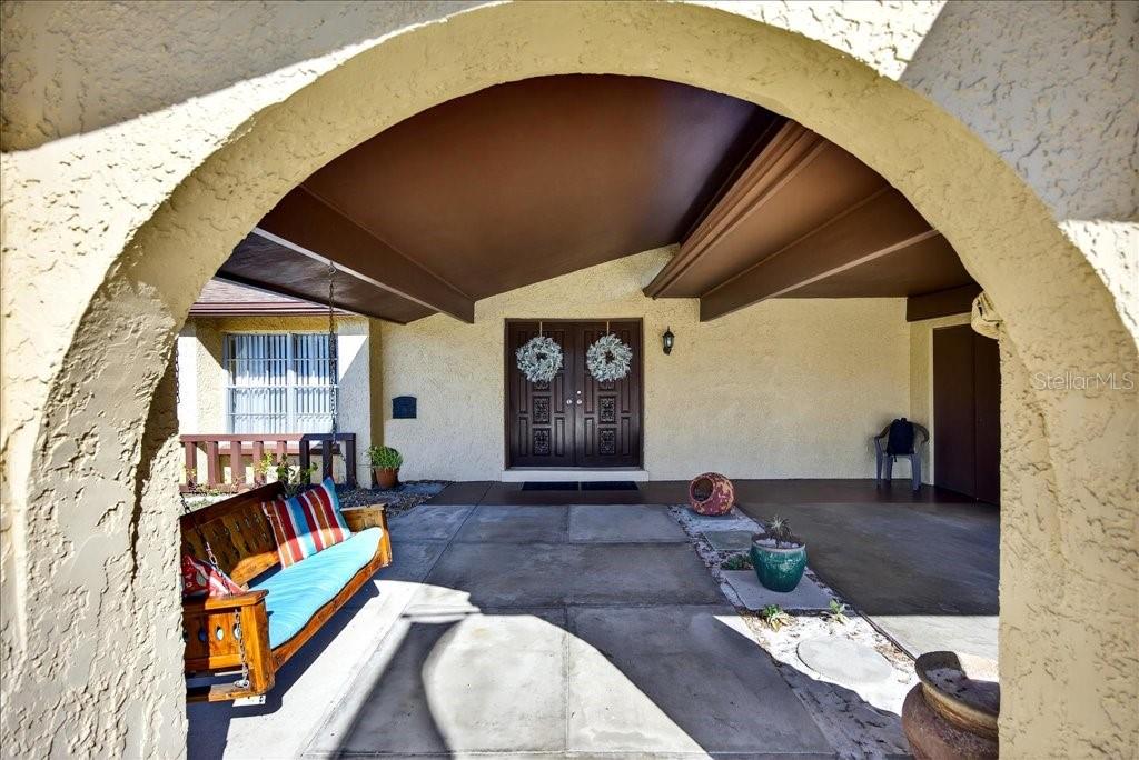 LAKE FOREST & LAKE FOREST NORTH - Residential