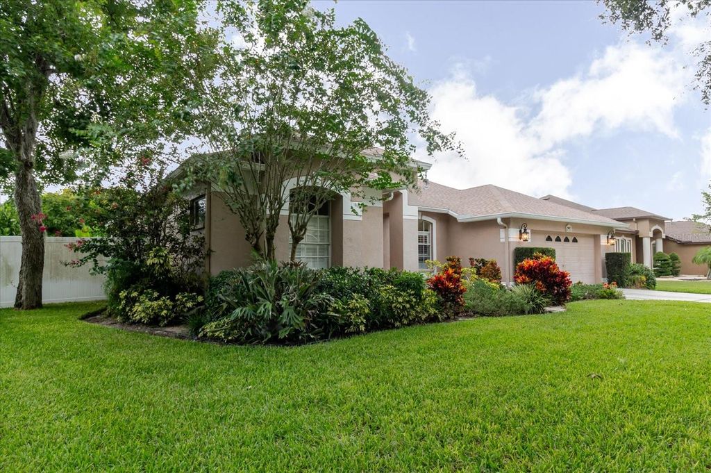 Photo of 9617 Greenbank Drive, Riverview, FL 33569 (MLS # TB8416061)