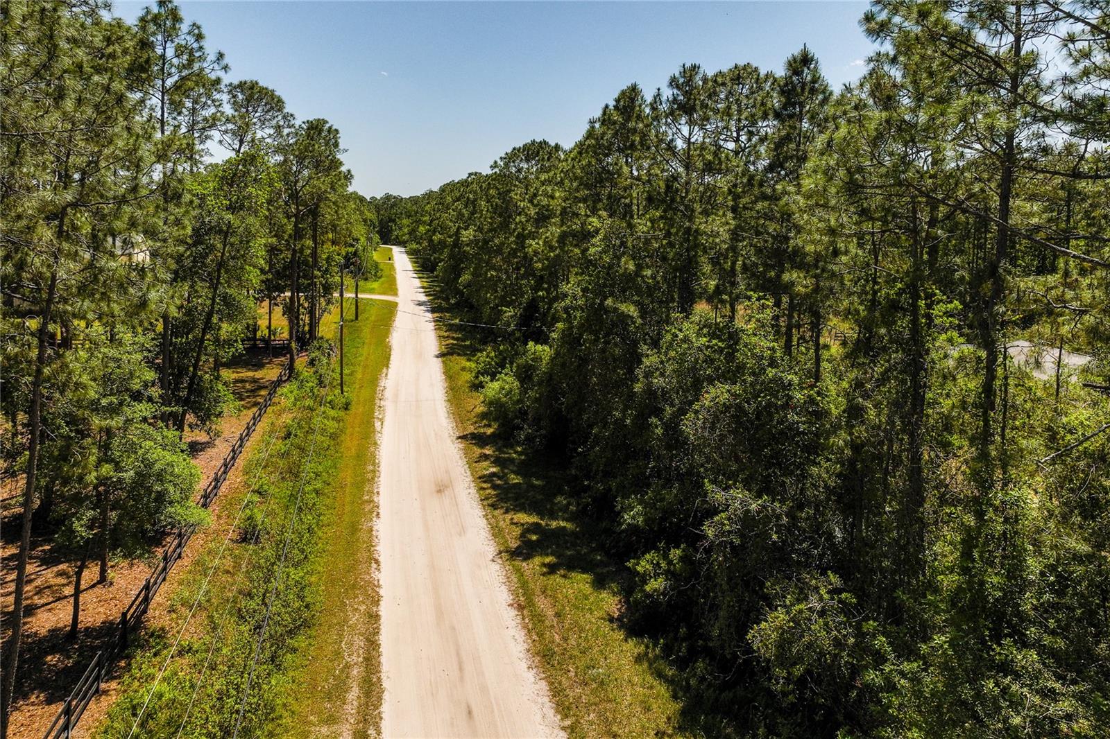 LAKE HARNEY ESTATES 5 ACRE DEV 256 PARCELS - Land