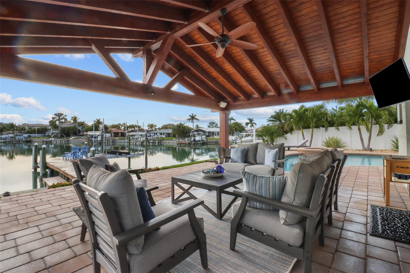 SOUTH CSWY ISLE YACHT CLUB 2ND ADD - Residential