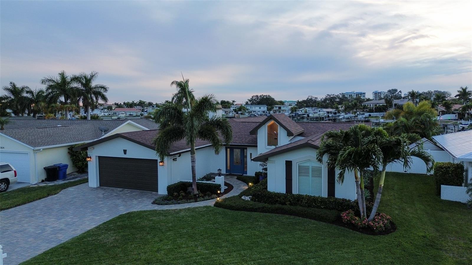 SOUTH CSWY ISLE YACHT CLUB 2ND ADD - Residential