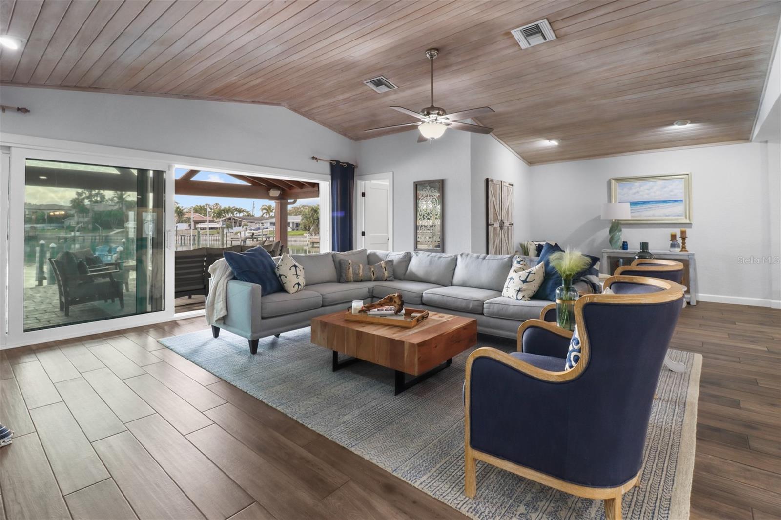 SOUTH CSWY ISLE YACHT CLUB 2ND ADD - Residential