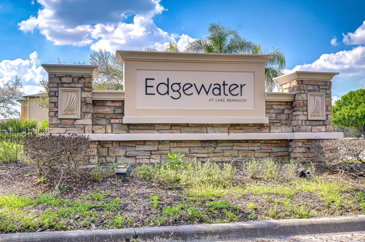 EDGEWATER AT LAKE BRANDON - Residential