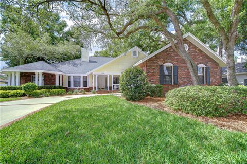 124 BARRINGTON DRIVE BRANDON FL 33511