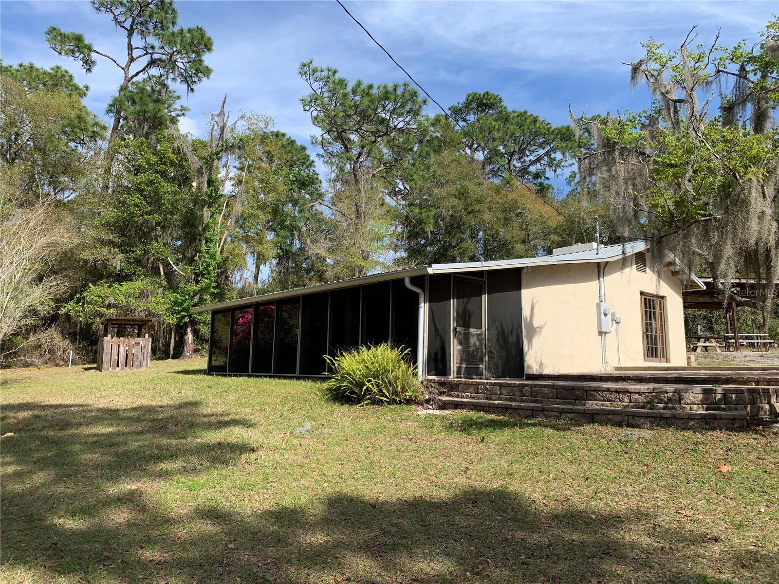 CEDAR LANDING - Residential