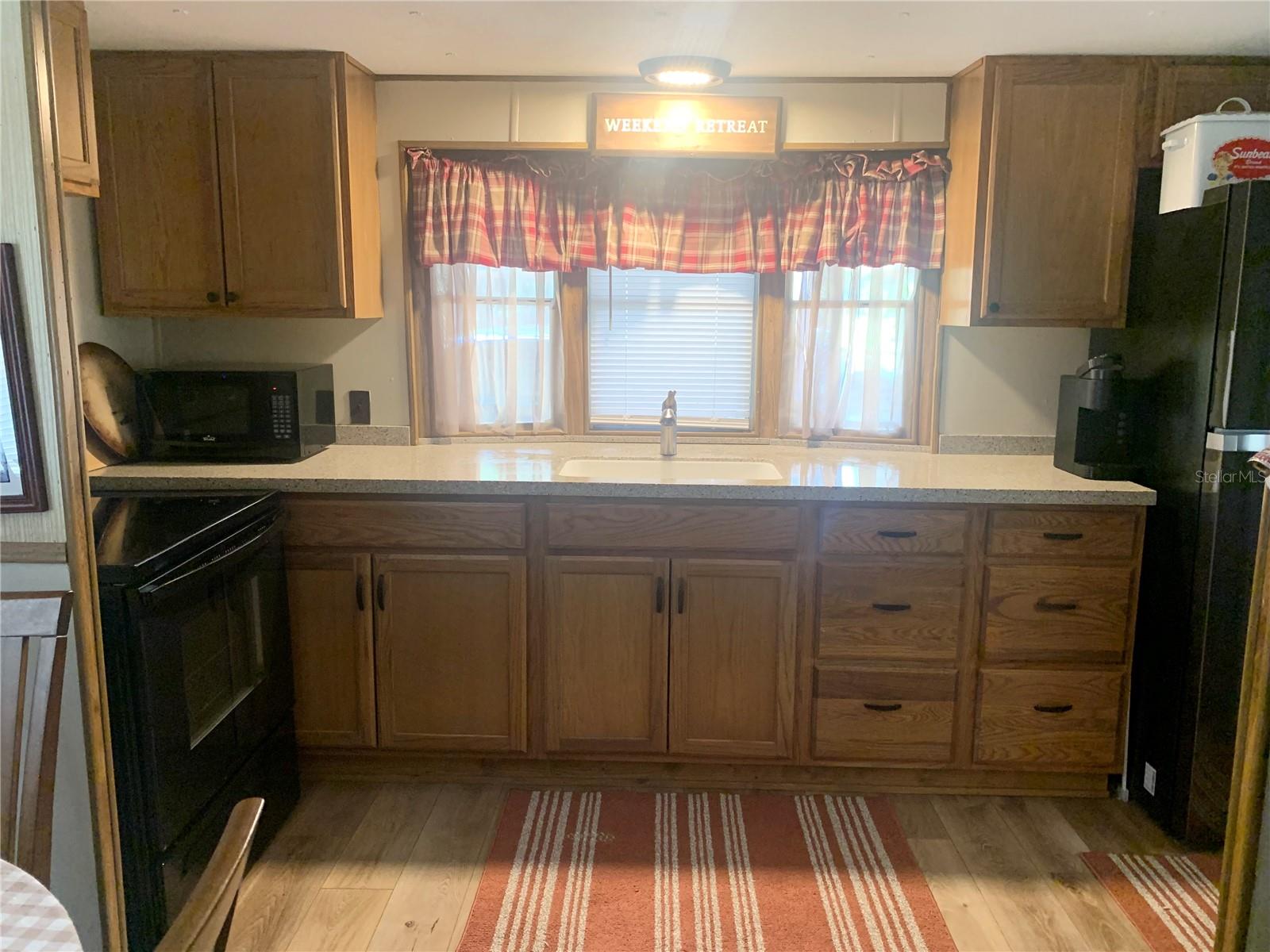 CEDAR LANDING - Residential