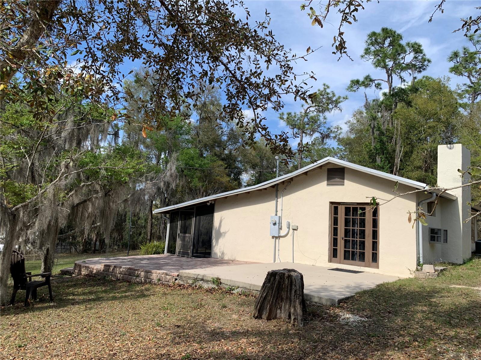 CEDAR LANDING - Residential