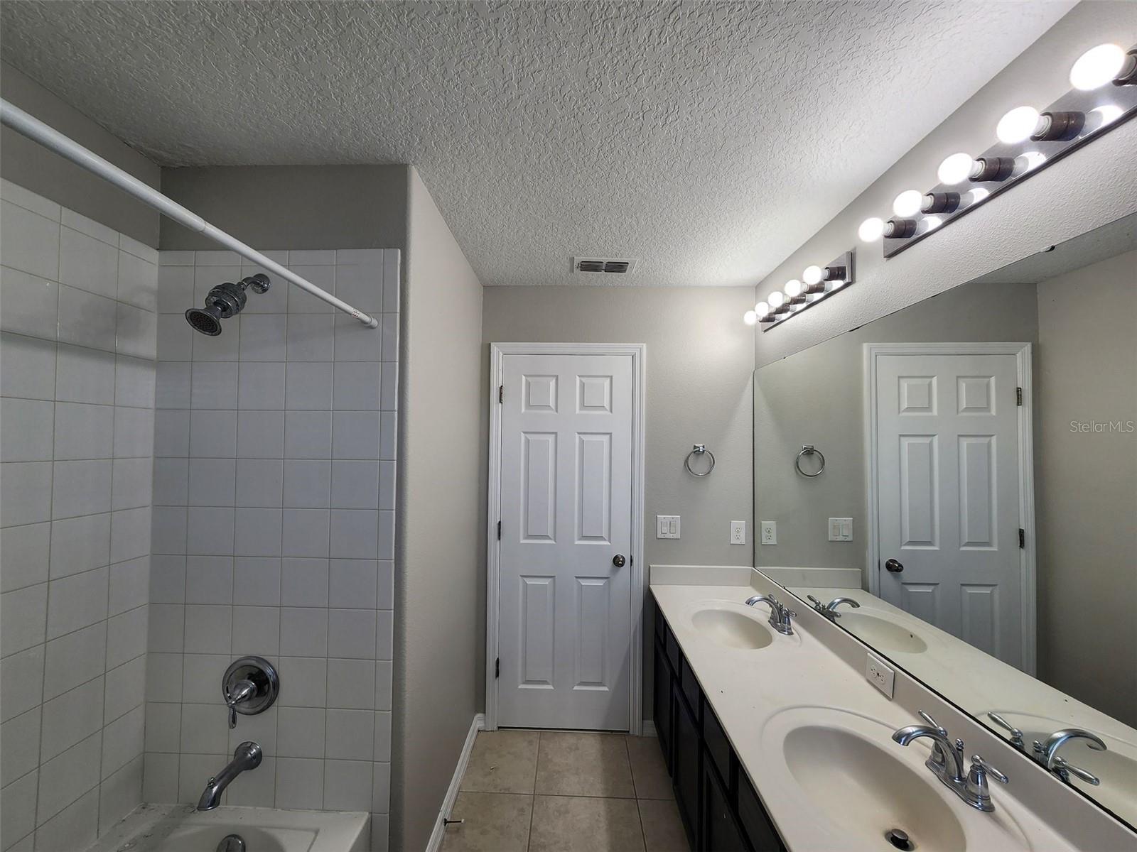 WINDERMERE TRLS PRCL 3 - Residential Lease