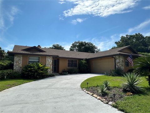 A home in LONGWOOD