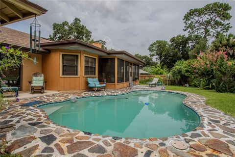 A home in LONGWOOD