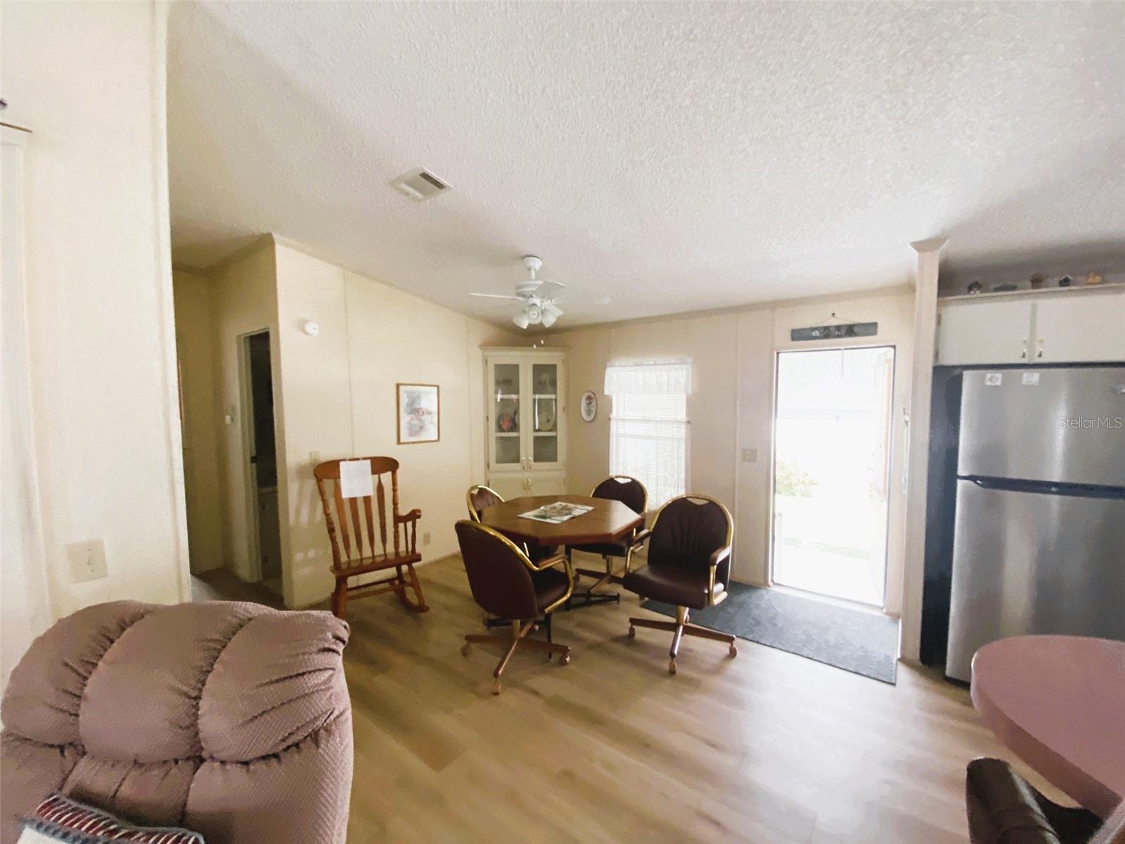 COUNTRY AIRE ESTATES - Residential