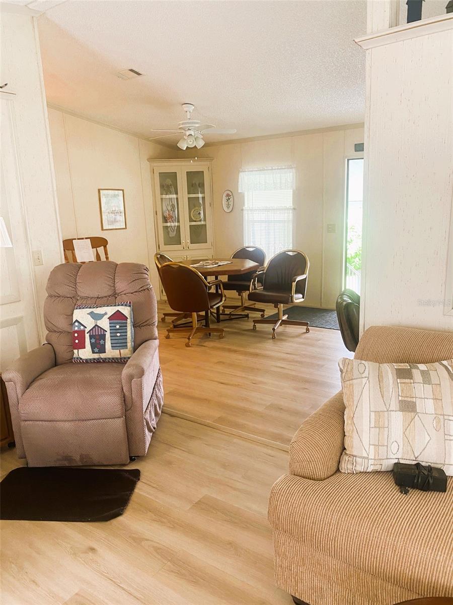 COUNTRY AIRE ESTATES - Residential