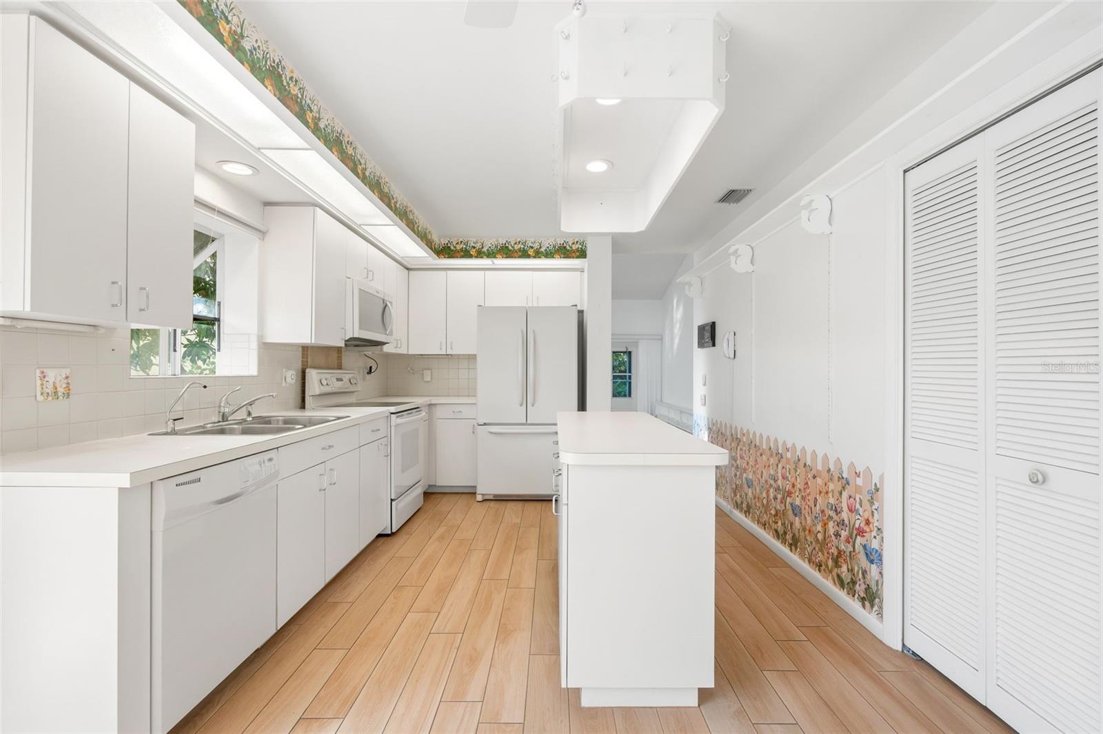 PERIDIA UNIT TWO - Residential