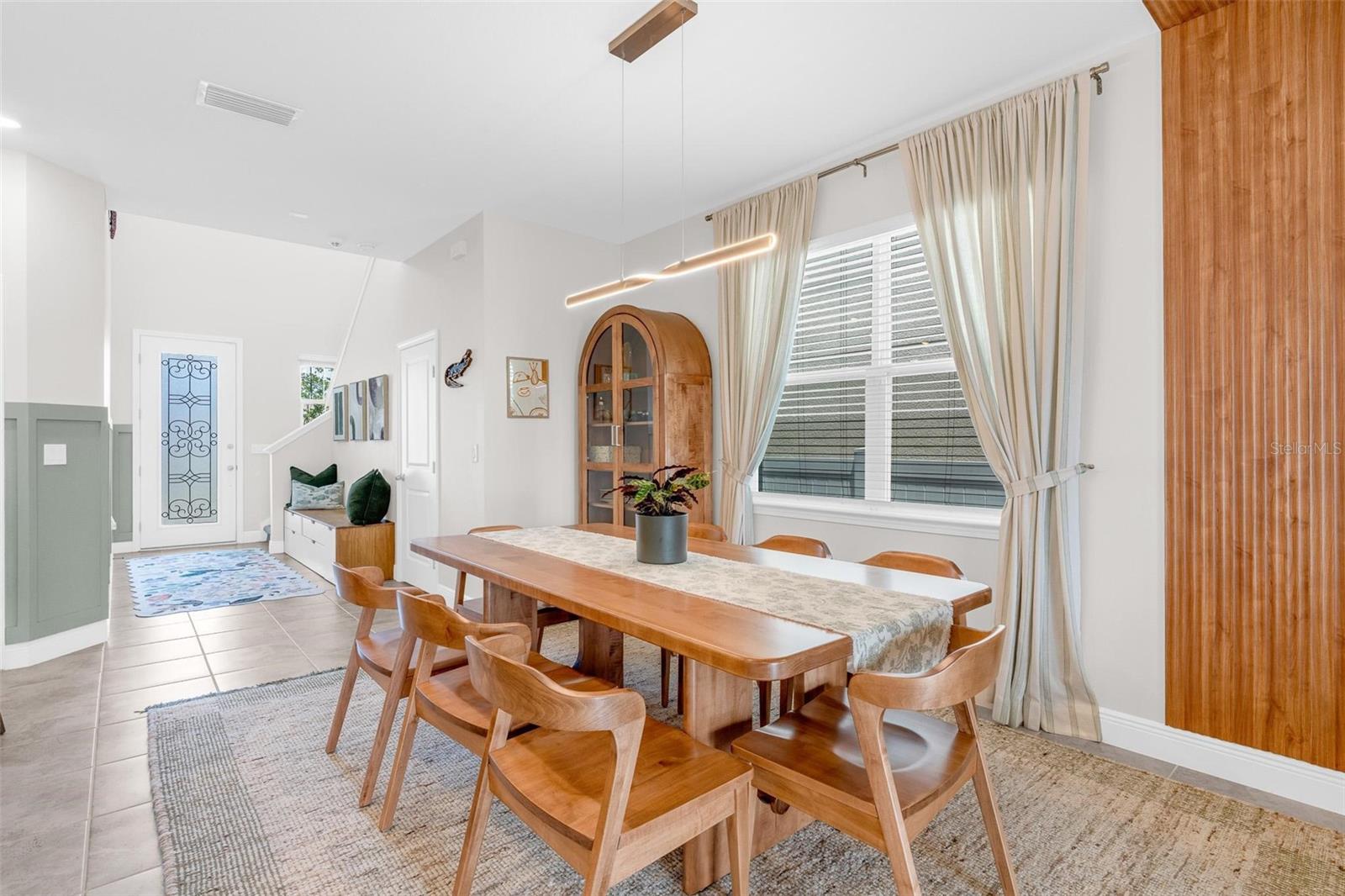 2019 SUNSHINE PEAK DRIVE