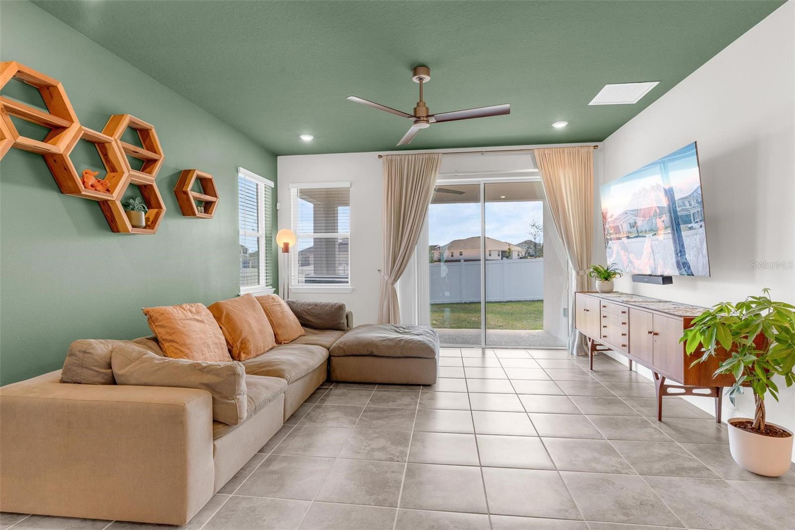 VILLAGES/MINNEOLA HILLS PH 4 - Residential