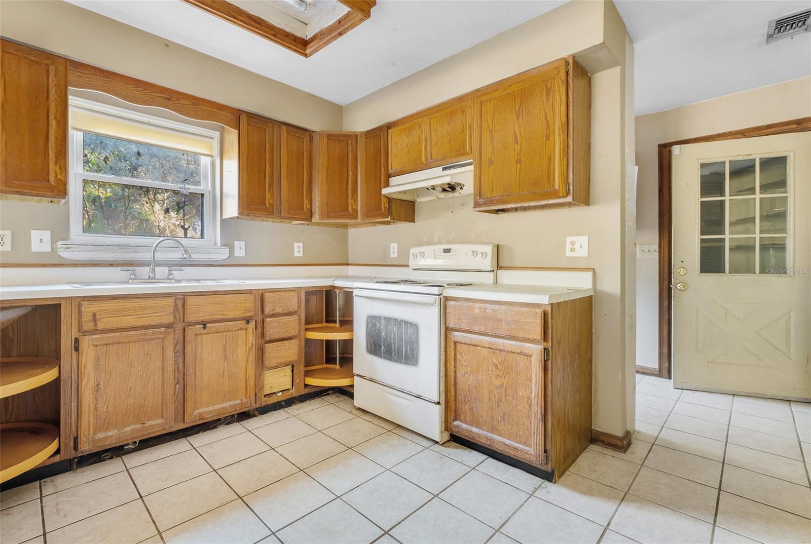 HARBINWOOD ESTATES - Residential