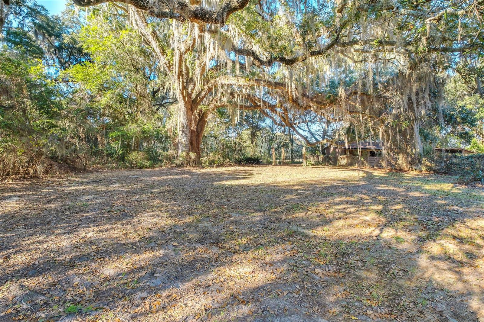 HARBINWOOD ESTATES - Residential