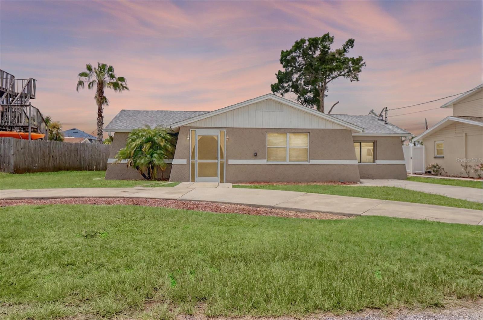 13637 LAGOON DRIVE