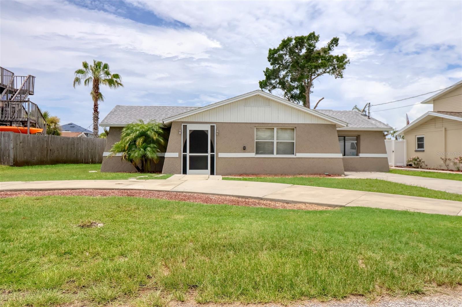 13637 LAGOON DRIVE