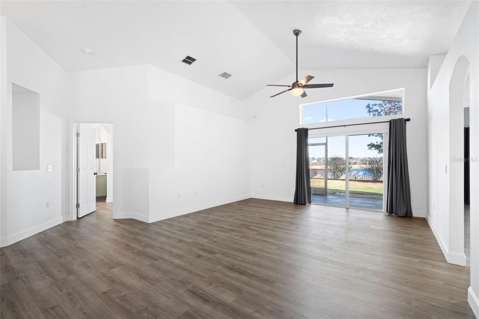 438 HEATHER HILL BOULEVARD