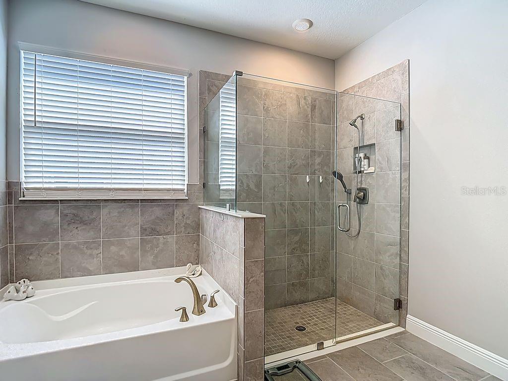 WILLOW RESERVE - Residential