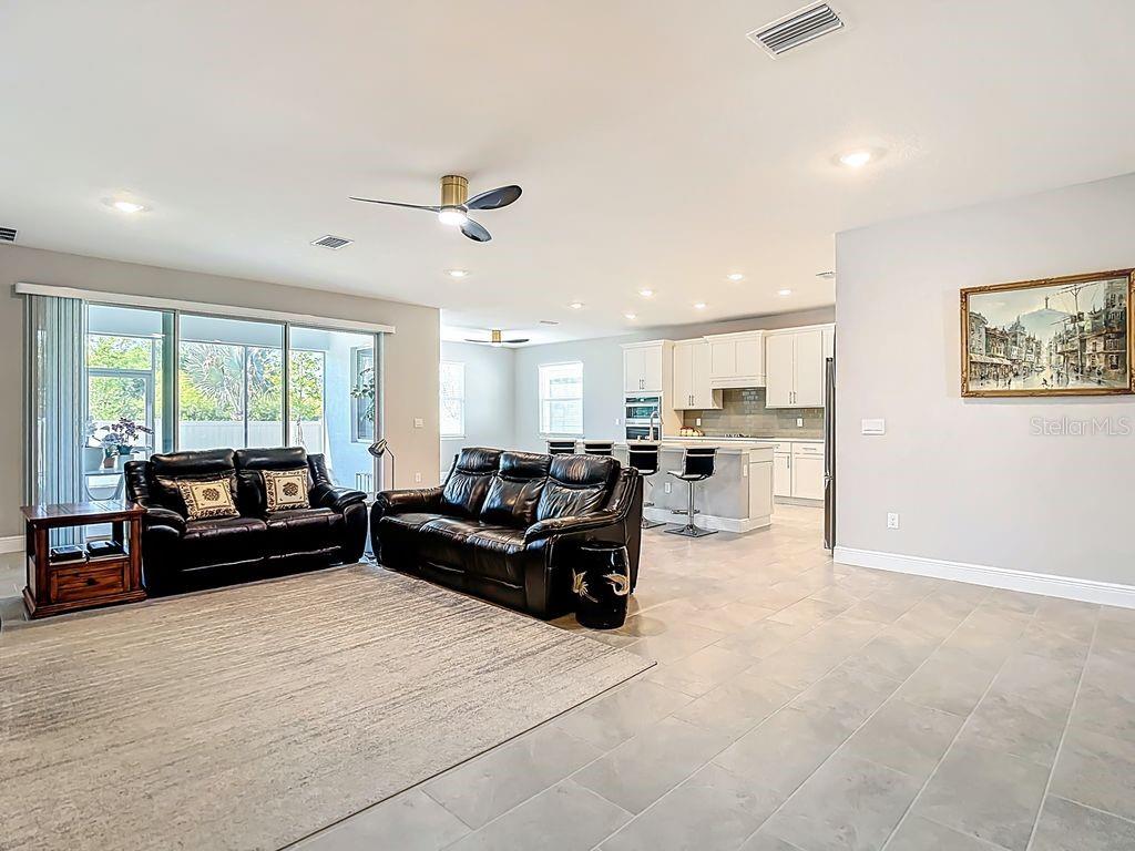 WILLOW RESERVE - Residential