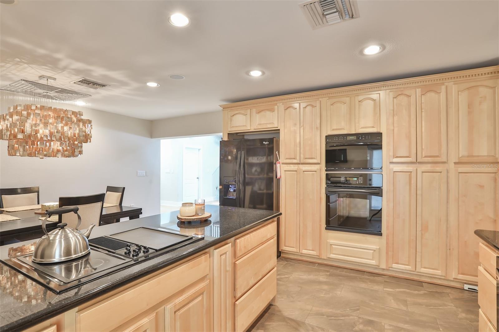HARBOR VIEW PALMS - Residential Lease