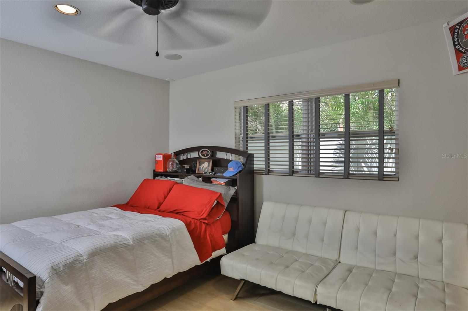 HARBOR VIEW PALMS - Residential Lease