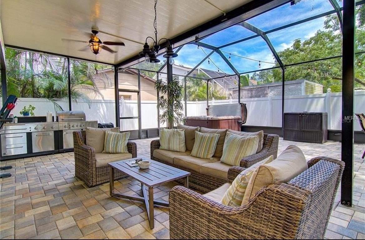 HARBOR VIEW PALMS - Residential Lease