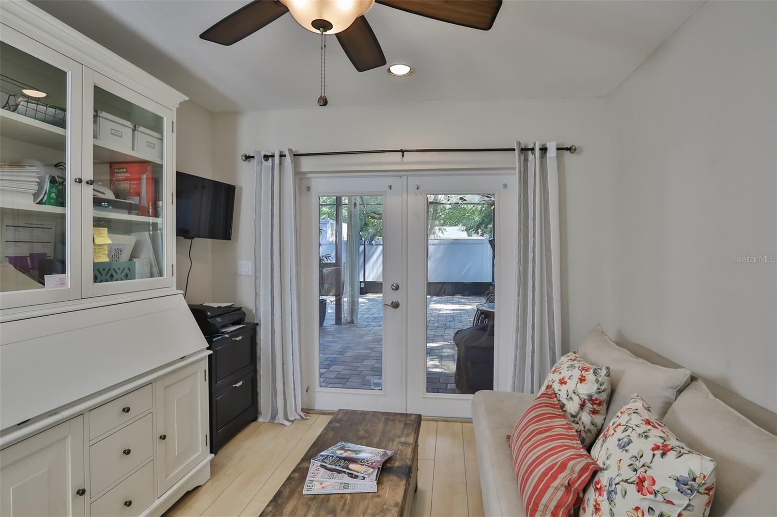 HARBOR VIEW PALMS - Residential Lease