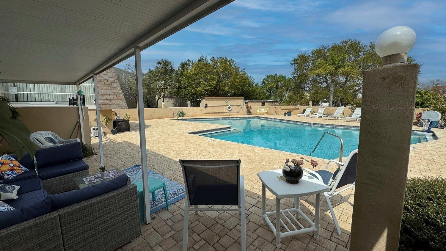 BAL HARBOUR CHATEAUX CONDOMINI - Residential Lease