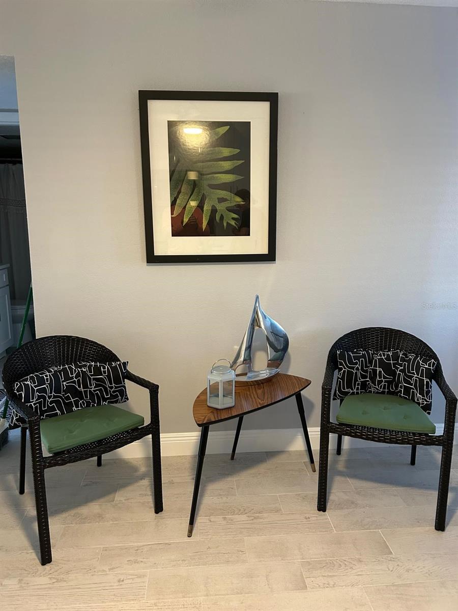 BAL HARBOUR CHATEAUX CONDOMINI - Residential Lease