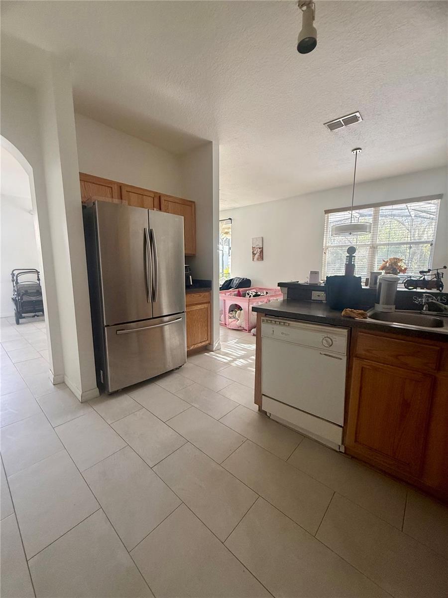 SANDY RDG PH 01 - Residential Lease