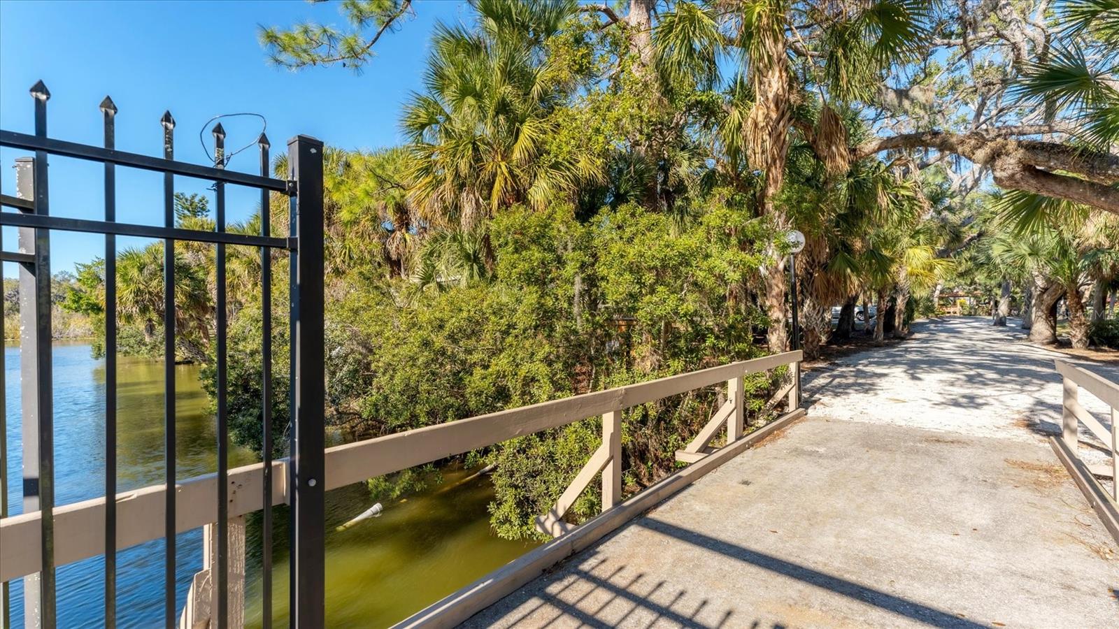 CROOKED CREEK SEC 1 - Residential